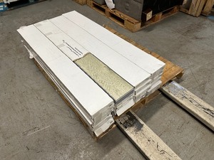 lot 18 image: 24 Boxes Wellmade Chestnut Sand HDPC Vinyl Plank Flooring - 472 Sq Ft