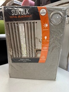 lot 185 image: New 2 Pack of SUNBLK Total Blackout Curtains both 52 x 84 Total Coverage 104 x 84 - Bradley Khaki