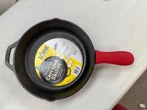 lot 155 image: New 11 Lodge Cast Iron Skillet