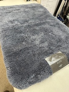 lot 177 image: New Mohawk Home Bath Collection 24x36 Bathroom rug  mat Color Denim