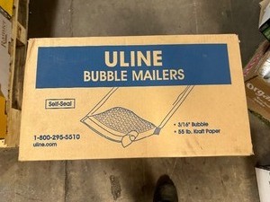 lot 365 image: New 250 Pack of Uline Bubble Mailer #00 Gold Part S-10534 5 x 10 Marked # X