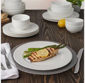 lot 67 image: 40 Piece Mikasa Nellie White Bone China Dinnerware Set