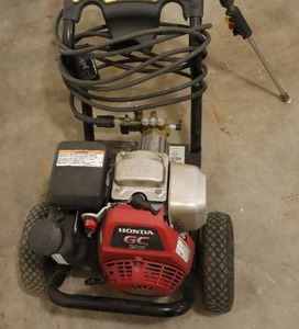 lot 6 image: Brute 3000psi 2.5 GPM Honda GC 190 Pressure Washer