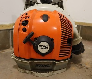 lot 8 image: Stihl BR 600 Backpack Blower
