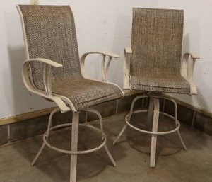 lot 28 image: (2) Outdoor Patio Bar-Counter Height Swivel Chairs