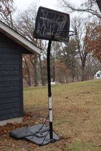 lot 125 image: Portable Husky Pro Basketball Hoop