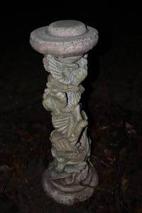 lot 71 image: Lawn & Garden DecorVintage 1994 Cement Two-Piece 24-Inch Birdbath