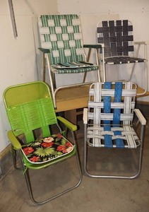 lot 118 image: MCM Webbed Outdoor Patio Lawn Furniture Folding Chairs