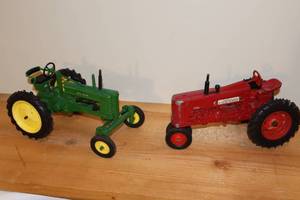 lot 50 image: Vintage Toy Tractors John Deere FarmAll