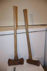 lot 24 image: Vintage  Doubler-Bit Axe Head, Hatrchet...