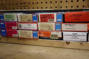 lot 41 image: Garage Shop Workbench Supplies...Nails, Tacks, Screws Etc...