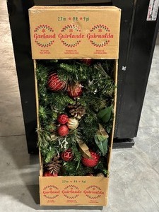 9 Foot Garland 100 LED Lights