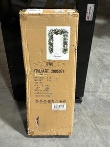 9 Foot Garland 90 LED Lights