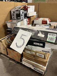 HUGE LOT of MOEN, DELTA, PFISTER, Glacier Bay Kitchen Faucets, Bathroom Faucets, Showers, Bathtub Faucets - For Parts - Sells GREAT on eBay