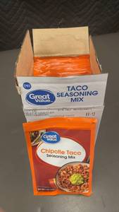 IL 1 - Box of Great Value Chipotle Taco Seasoning Mix - 12 Packets
