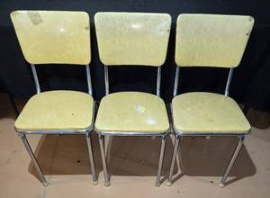 lot 311 image: Set of 3 Vintage Chrome and Vinyl Chairs