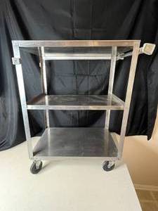 lot 209 image: Lakeside Stainless Steel Serving Cart with 3 Shelves - Model 311