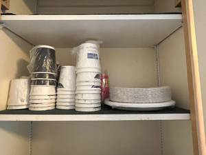 lot 218 image: Paper Plates and Plastic Cups