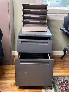 lot 187 image: Metal Filing Cabinet with 5 Tier Organizer - 22x15x29 inches