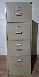 lot 433 image: Metal Four Drawer File Cabinet - Beige Color