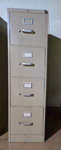 lot 434 image: 4-Drawer Metal Filing Cabinet - 52 H x 15 W x 27 D