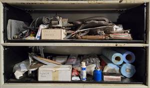 lot 402 image: Collection of Mechanic Tools and Supplies Including Vacuum Gauge and Hoses