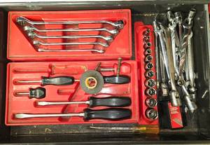 lot 464 image: Set of Mechanic Tools Including Wrenches, Sockets, and Screwdrivers