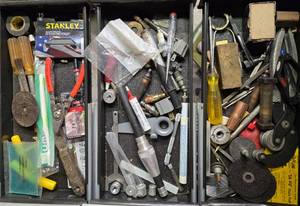 lot 468 image: Mixed Lot of Hand Tools and Hardware Supplies