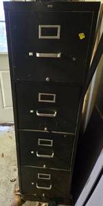 lot 496 image: 4-Drawer Metal Filing Cabinet in Black