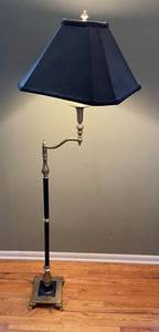 lot 203 image: Vintage Brass Tone and Black Floor Lamp with Adjustable Shade