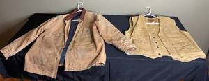 lot 237 image: Lot of 2 Vintage Work Jackets - Carhartt XL and Schaefer 2XL