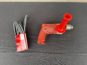 lot 47 image: Milwaukee Magnum Holeshooter Electric Drill with 8 Cord Set