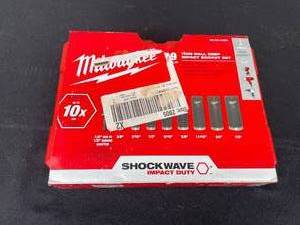lot 57 image: Milwaukee 9-Piece Thin Wall Deep Impact Socket Set - Shockwave