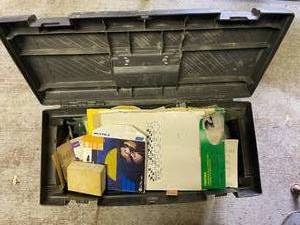 lot 77 image: Lot of Various Sanding Discs and Sheets in Tool Box