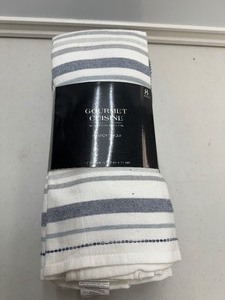 lot 116 image: New 8 Pack of Gourmet Cuisine by Town & Country Living Kitchen Towels 17 x 28