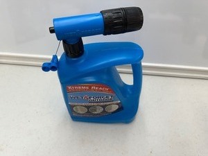 lot 210 image: New 68oz Wet & Forget Moss, Mold, Mildew & Algae Remover - With Xtreme Reach