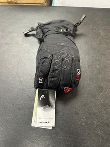 lot 304 image: New Kids Head Touchscreen Winter  Ski Gloves  Mittens Size M Medium - Black