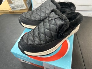 lot 308 image: New Womens Baretraps Gemma Spring  Winter Faux Fur Lined Shoes  Mules  Slippers Size 8.5 Black