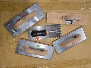 lot 11 image: Lot of 5 Pride Work Plastering Trowels (New, Various Sizes)