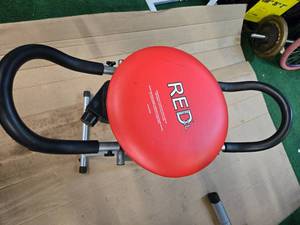 lot 93 image: RED XL Hip Twist Exercise Equipment