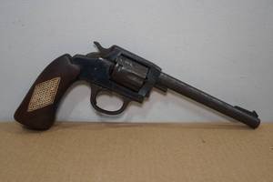 Iver Johnson Target Sealed 8 Second Model .22 LR Revolver - 6 Barrel