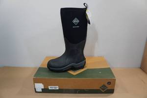 Muck Boots Arctic Sport Extreme Conditions Boots -Mens 7, Womens 8