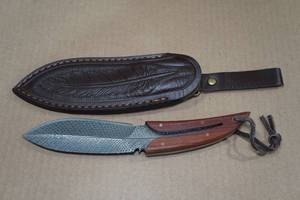 Damascus Style Blade Hunting Knife