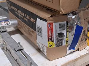 Lot of (1) GAP� Master Flow Insulated Flexible Ducting 4x25x4