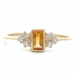 lot 55P image: 0.30 Carat Emerald Cut Citrine & Diamond Cluster Ring in Yellow Gold