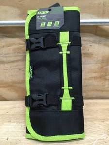 lot 107 image: AWP 21 Pocket Tool Roll