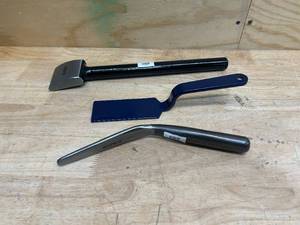 lot 77 image: KLUTCH Lot of 3- Spoon Tools (please see description)