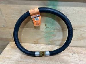 lot 39 image: RapidAir Jumper Hose, 34in. x 3ft., Model# F0215
