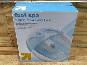 lot 100 image: Foot Spa with Bubbles and Heat