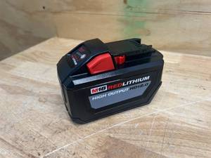 lot 13 image: MILWAUKEE M18 18-Volt Lithium-Ion High Output 12.0Ah Battery Pack
